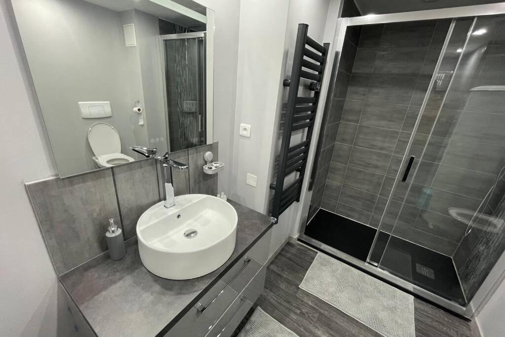 Appartement Cosy, Wifi Gratuit,5 Min De La Gare Boulogne-sur-Mer Ngoại thất bức ảnh